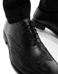 River Island Lace Up Brogue Shoes In Black For Men -Layered Clothes 206265875 3