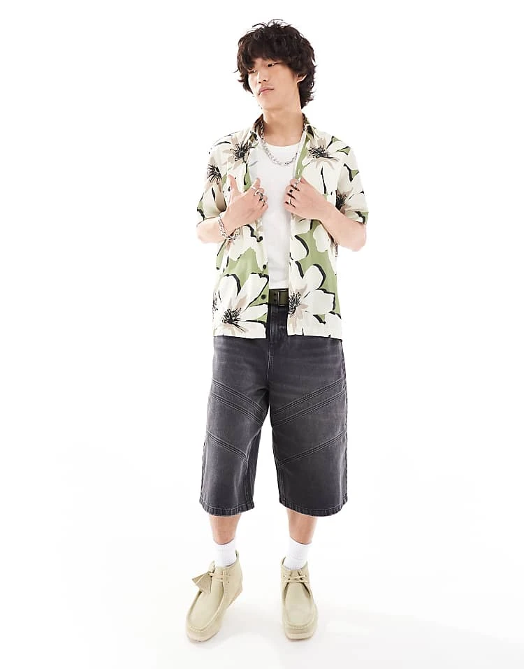 River Island Floral Print Shirt In Green For Men 4 River Island Floral Print Shirt In Green For Men - Image 2