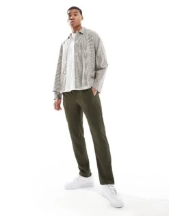 River Island Pleated Trousers In Khaki For Men 13 River Island Pleated Trousers In Khaki For Men -Layered Clothes 207169117 1 khaki 1