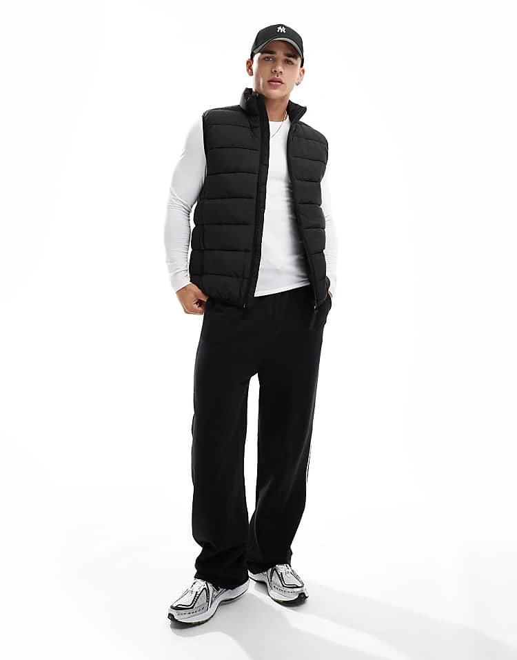River Island Gilet In Black For Men 4 River Island Gilet In Black For Men - Image 2