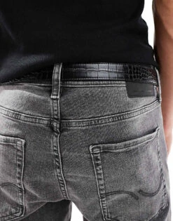 Layered Clothes -Layered Clothes 207337401 2