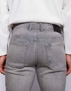 River Island Skinny Fit Jeans In Grey Wash For Men -Layered Clothes 207337413 4
