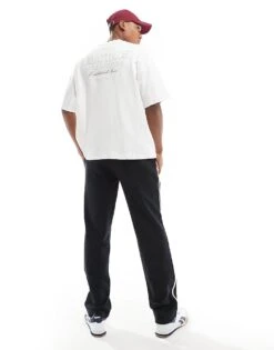 River Island Luminis Embossed Oversized T-shirt In White For Men -Layered Clothes 207609289 3