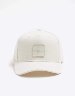 River Island Rubber Badge Baseball Cap In Ecru For Men -Layered Clothes 208166793 3